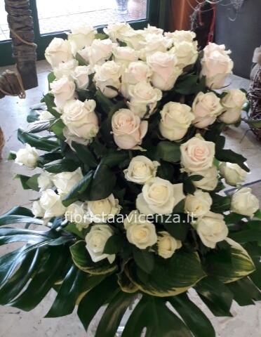 Bouquet di n. 12 roselline bianche premium