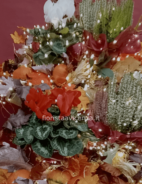 Giardino d' autore con luci