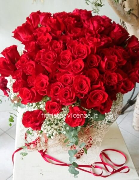 Bouquet 50 rose rosse