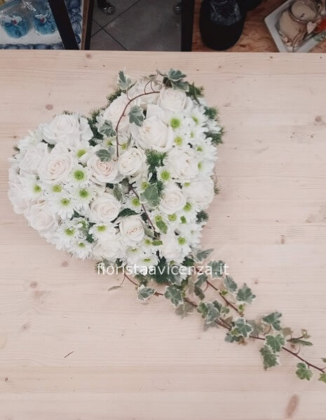 Cuore fiori di stagione